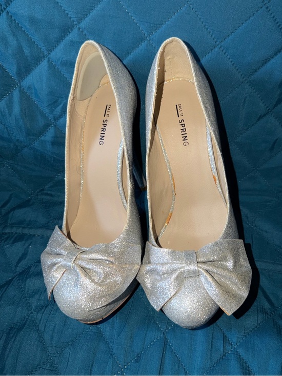 Call It Spring Shoes - Call It Spring Silver Glitter Bow High Heels Sz9